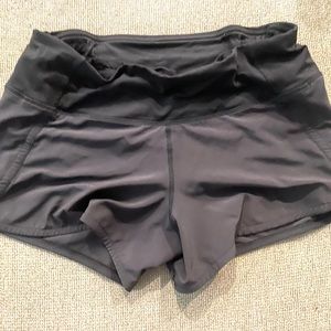 Lululemon Speed Up Shorts 2.5